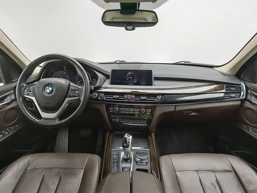 Photo 5 - BMW X5 (Import)