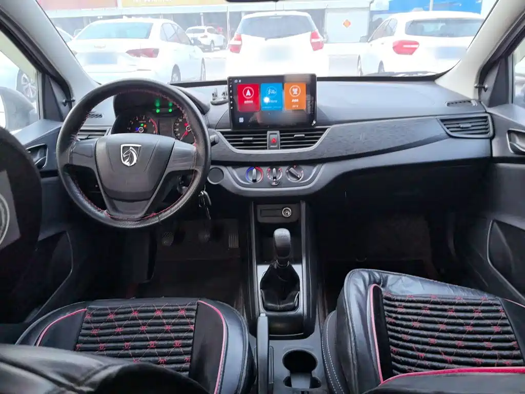 Baojun 310 2021 2020 1.2L Manual Value Edition