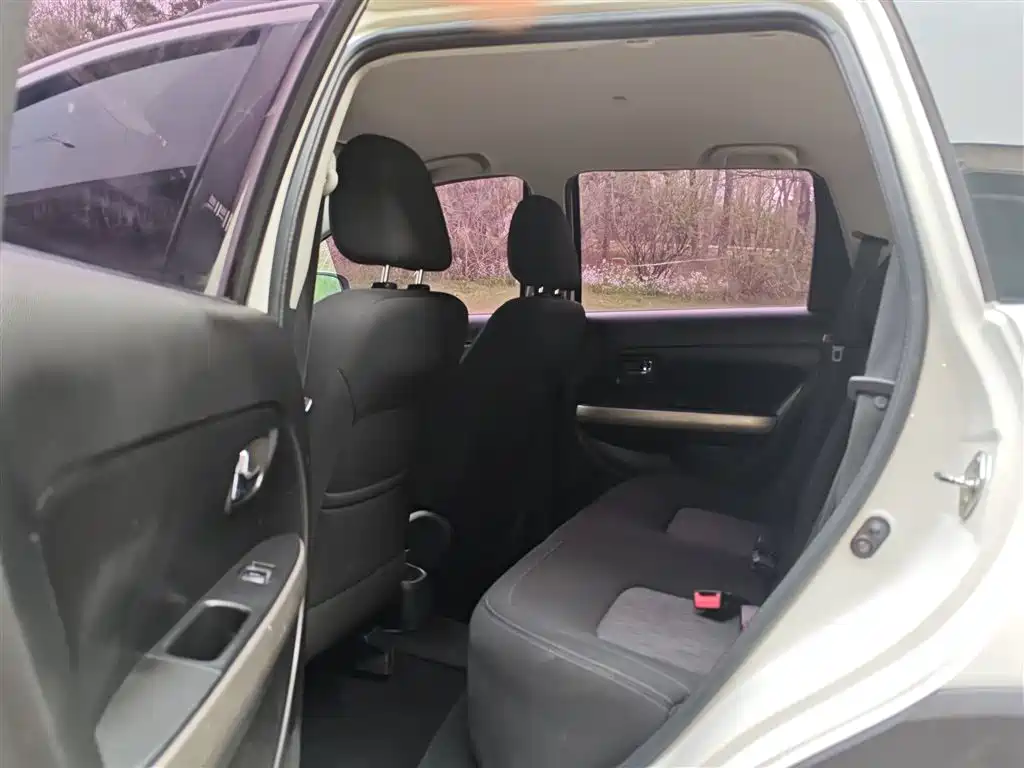 Haval H1 2016 Red Label 1.5L AMT Comfort фото 15