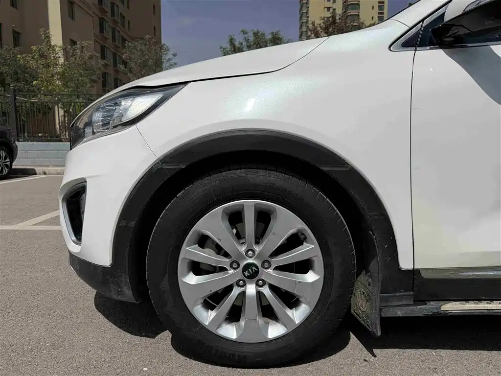 Kia Sorento 2015 Sorento L 2.4L Gasoline 4WD Elite 5-seater China IV фото 14