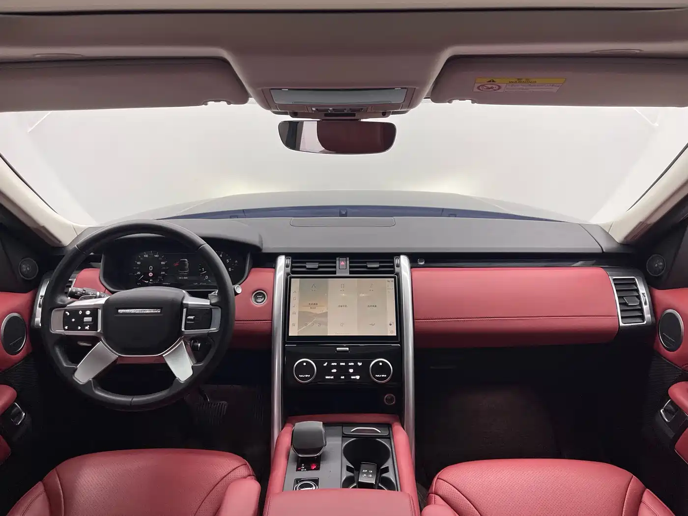 Land Rover Discovery 2024 Model 360PS S фото 11