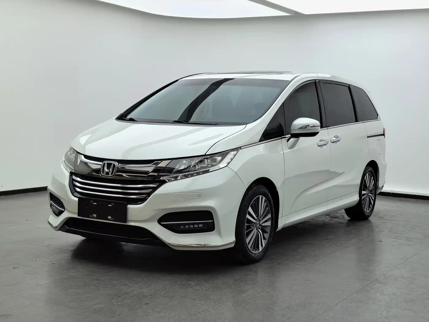 Honda Odyssey 2018 — пригон из Китая