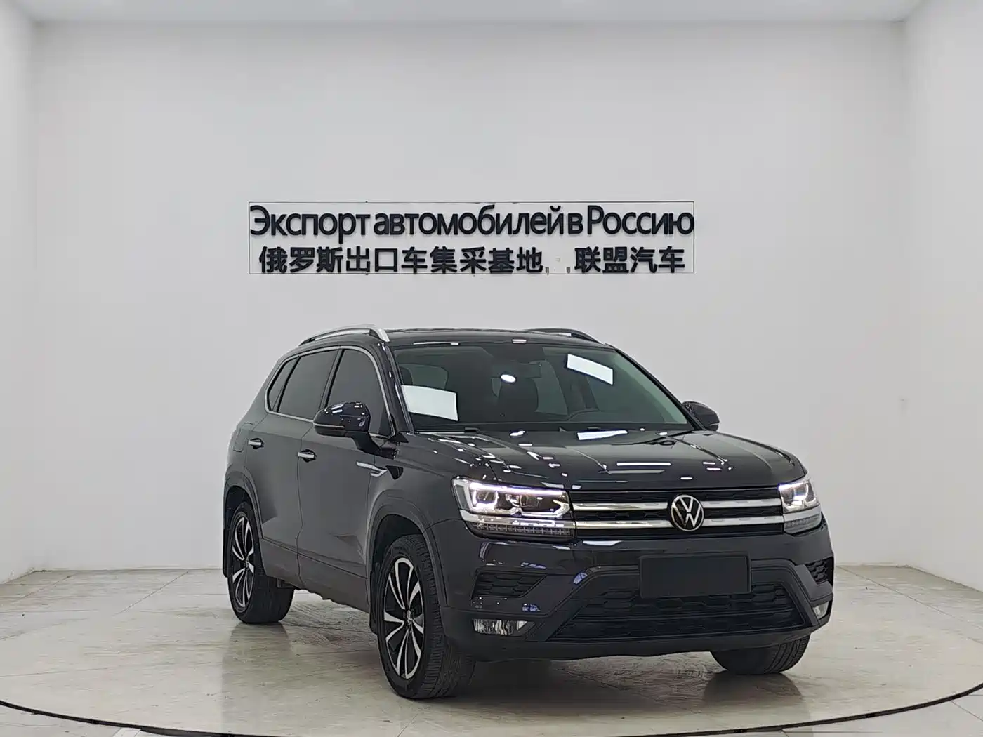 Volkswagen Tharu 2021 280TSI 2WD Luxury Plus фото 3