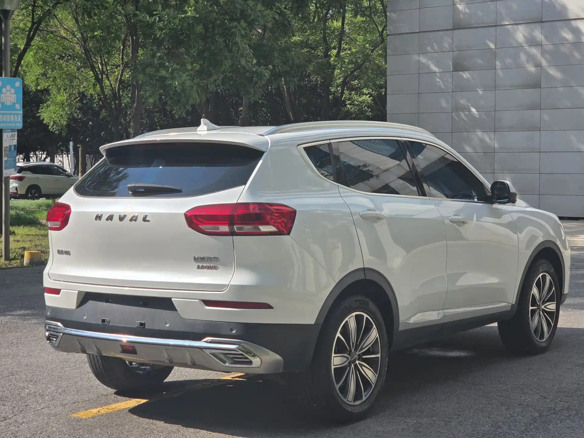 Фото 5 - Haval H6