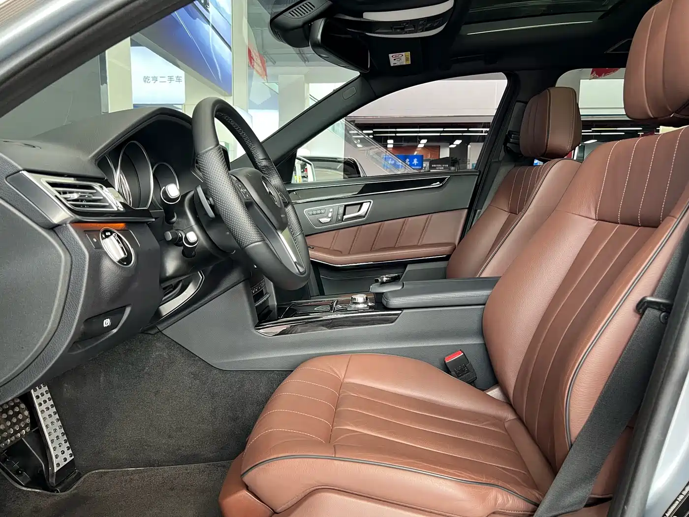 Mercedes-Benz E-Class 2015 E 260 L Sport Luxury фото 15