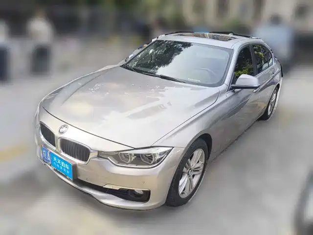 BMW 3 Series 2017 320Li Fashion — фото 1