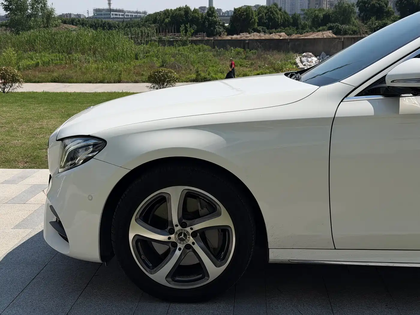 Mercedes-Benz E-Class 2019 E 300 L Sport Luxury фото 8