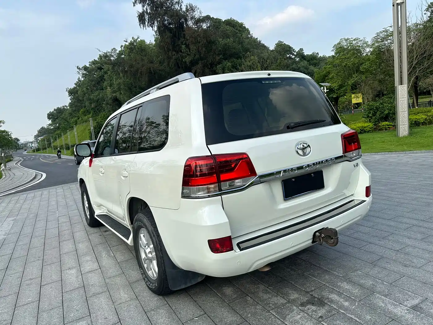 Toyota Land Cruiser (Import) фото 8