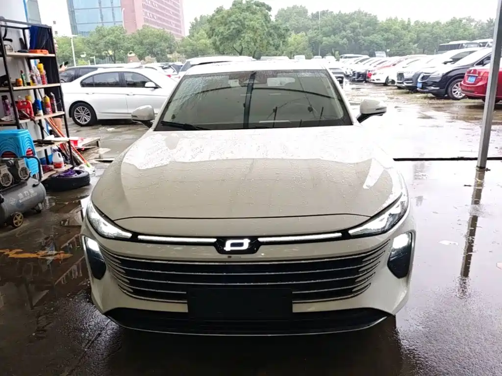 Besturn B70 2024 2024 4th Generation 2.0T Leadership Edition