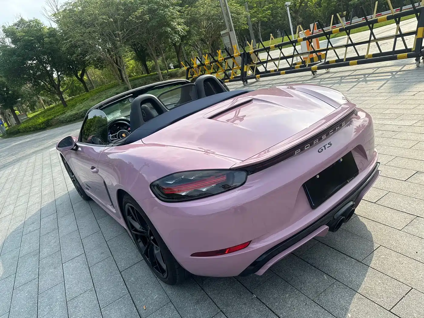 Porsche 718 2020 Boxster 2.0T фото 12