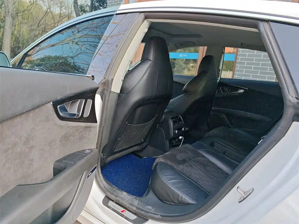 Audi S7 2013 4.0 TFSI quattro фото 10