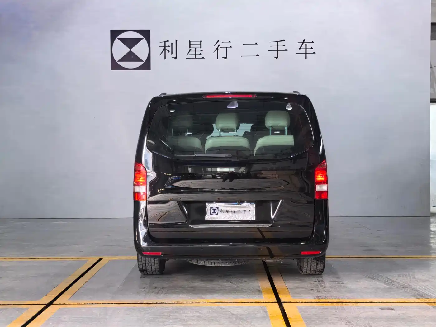 Mercedes-Benz Vito 2016 2.0T Elite Edition фото 9