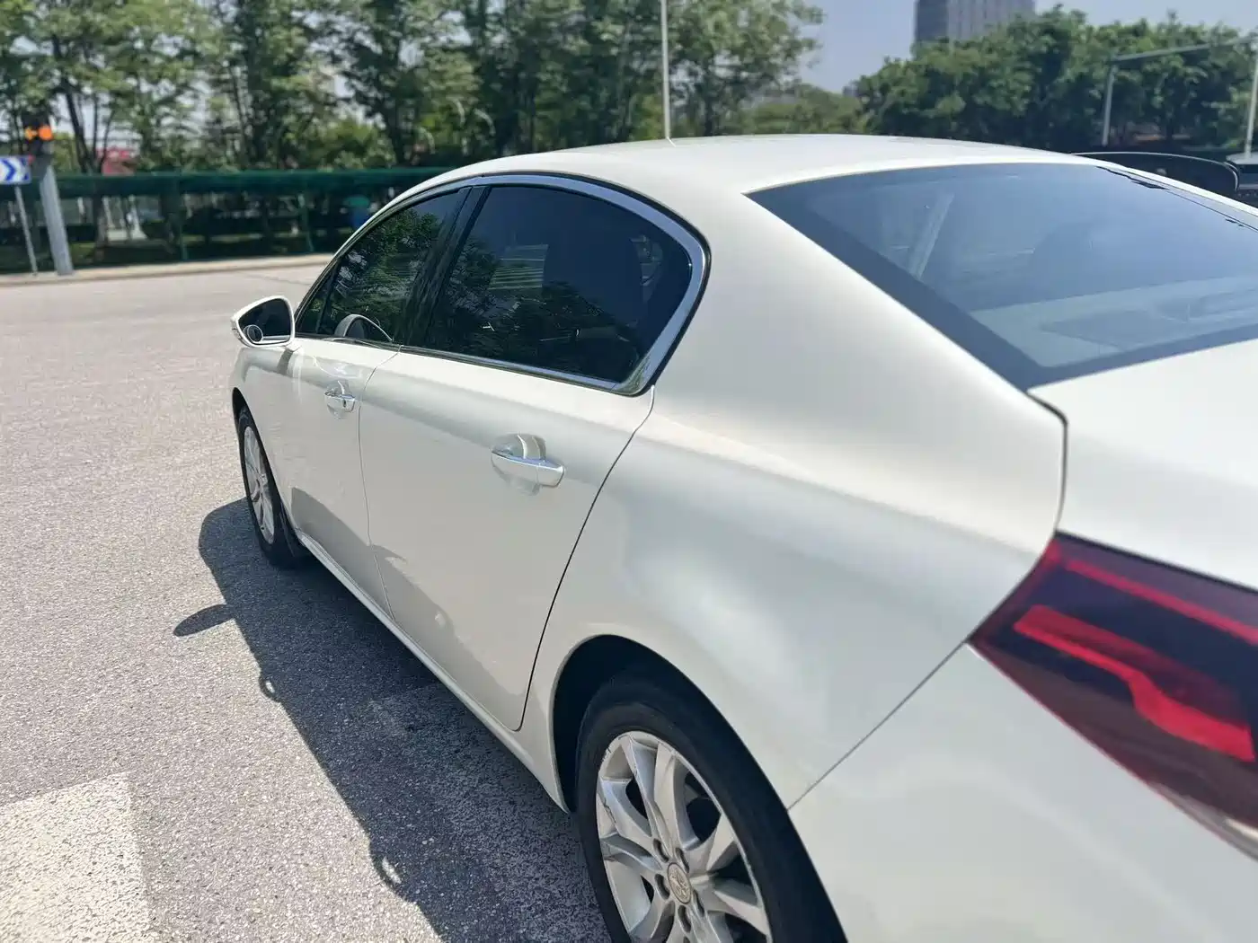 Peugeot 508 2015 1.6THP Auto Excellence Edition фото 15