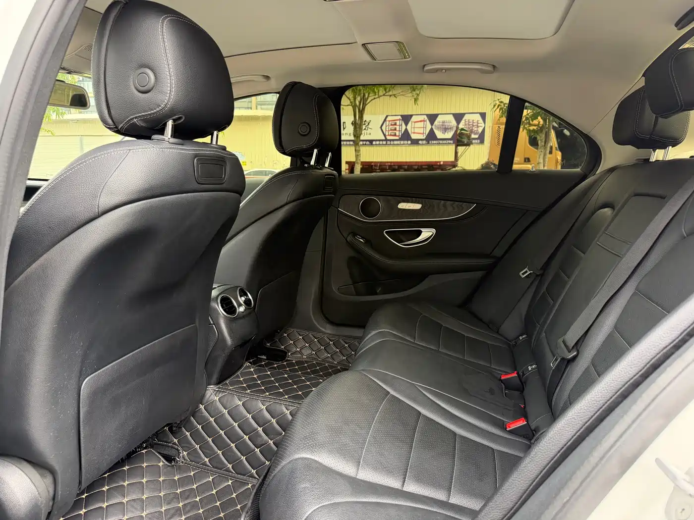 Mercedes-Benz C-Class 2016 C 200 L Sport фото 14