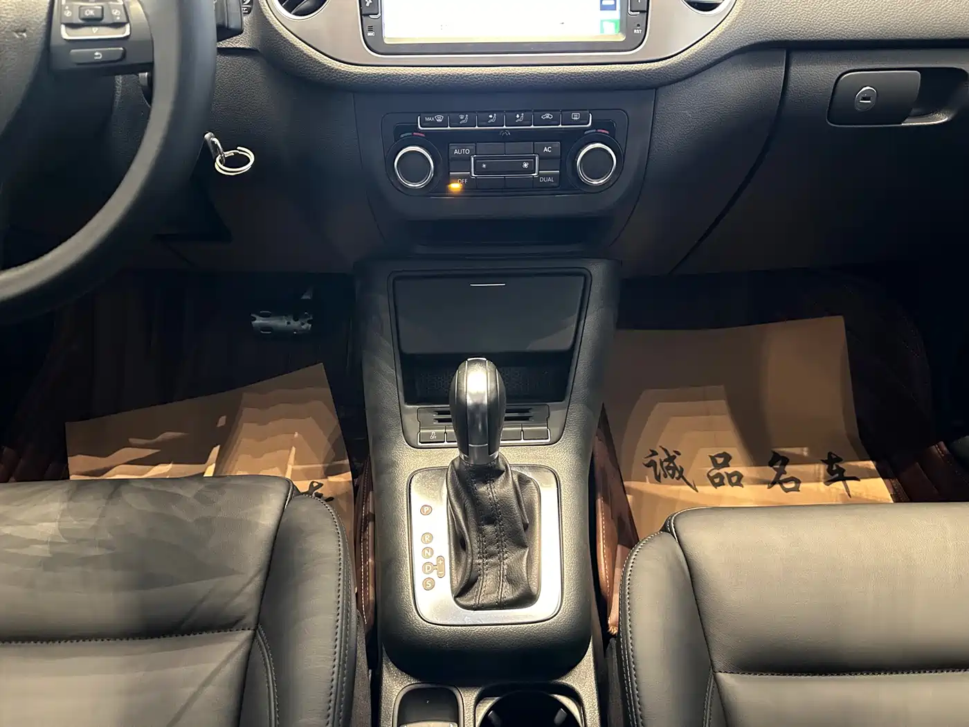 Volkswagen Tiguan 2012 1.8TSI Automatic 2WD Trend Edition фото 13