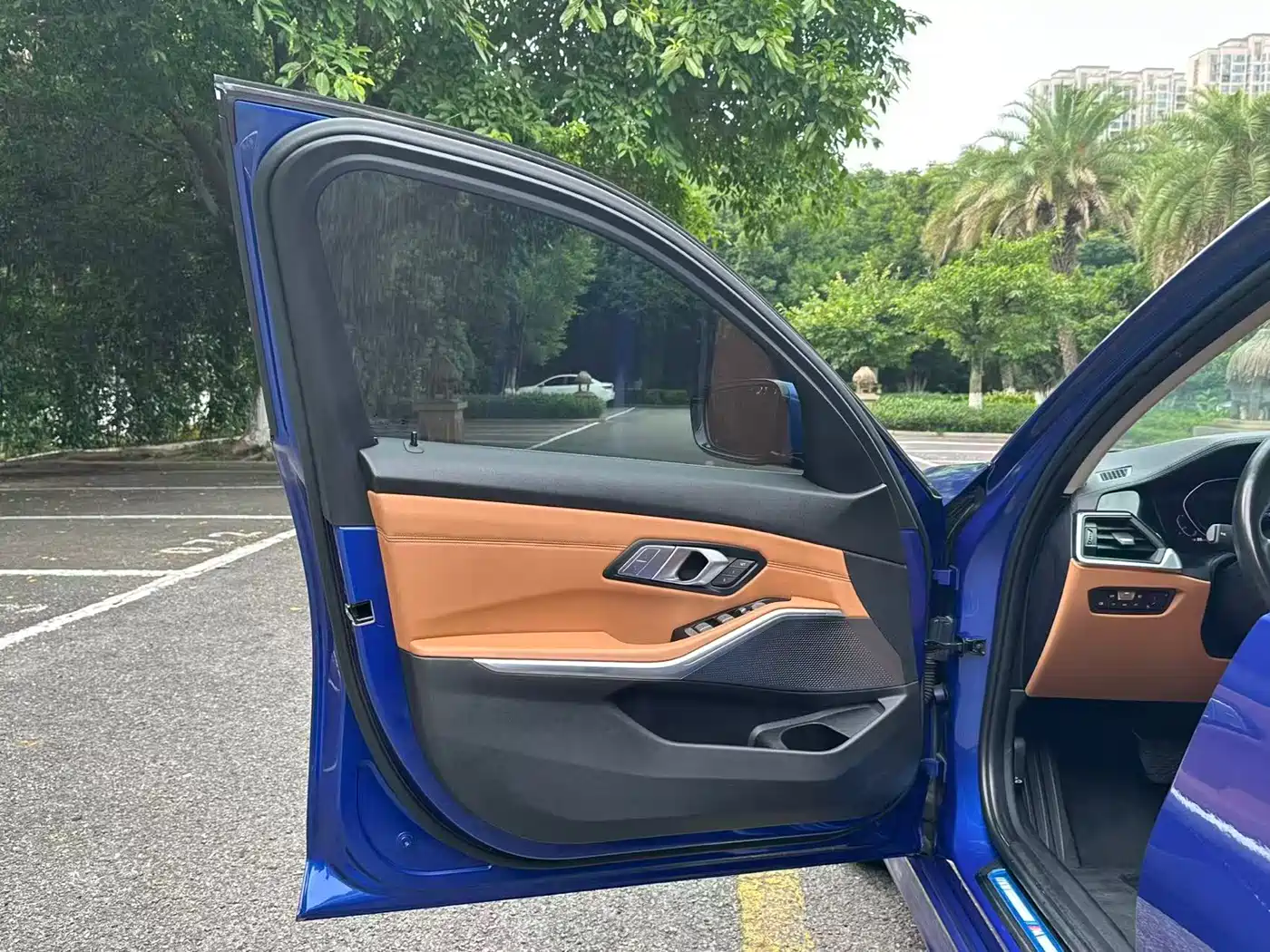 BMW 3 Series 2020 325Li M Sport Package фото 12