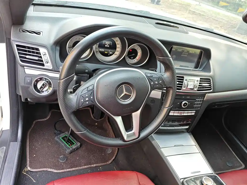 Mercedes-Benz E-Class (Import) 2014 E 200 Coupe фото 7