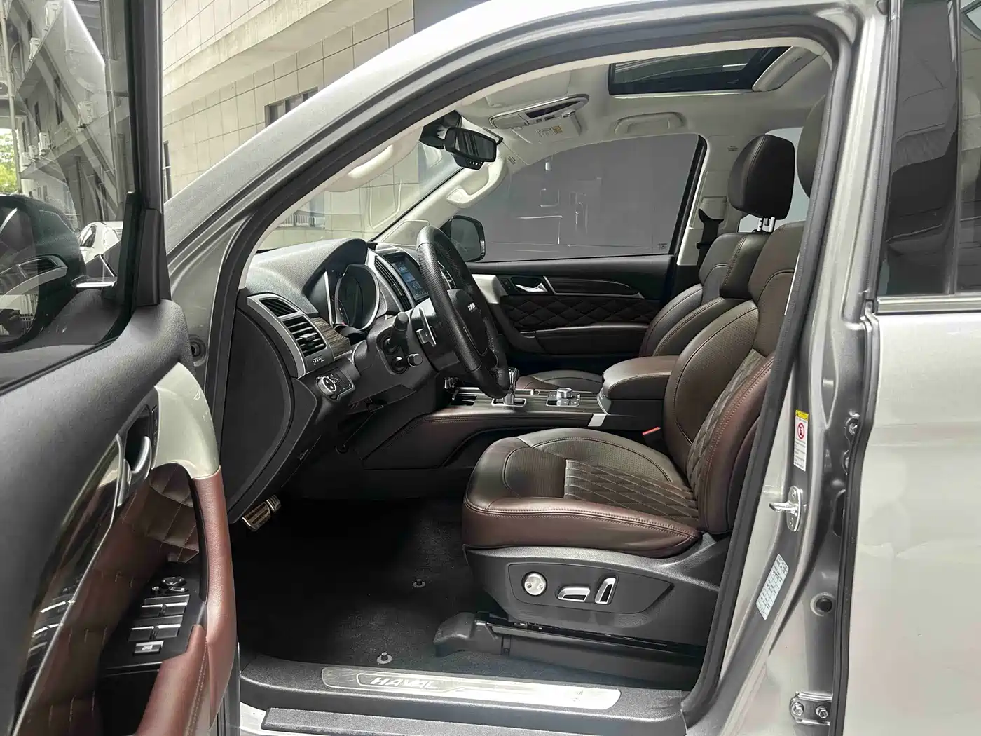 Photo 10 - Haval H9