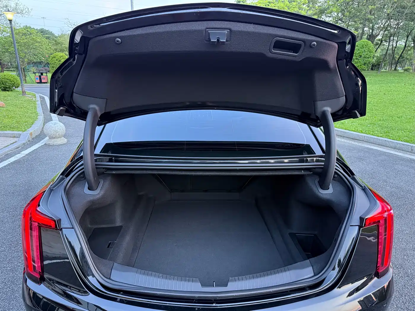 Cadillac CT5 2023 28T Luxury Style (Standard Edition) фото 31