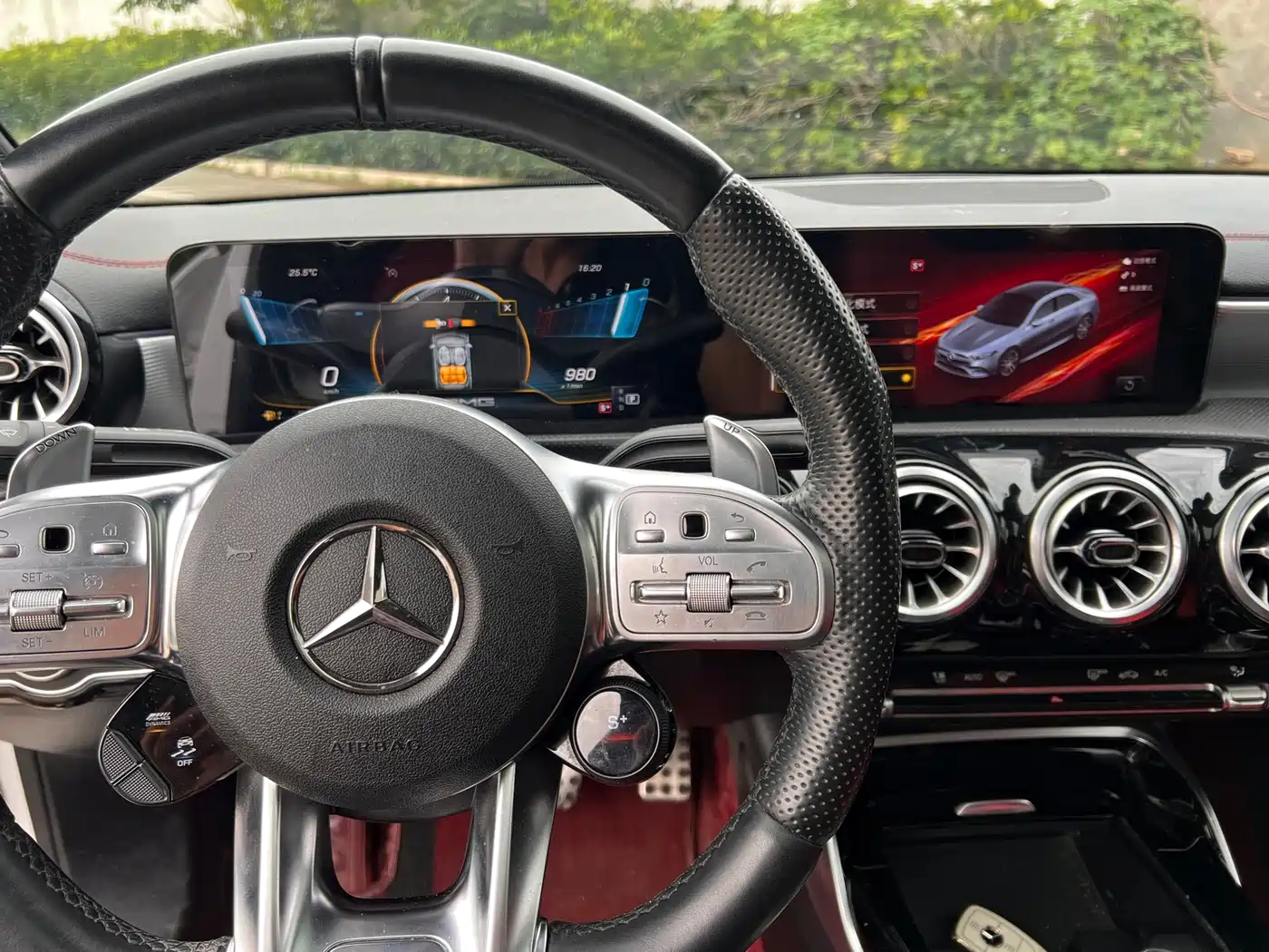 Mercedes-Benz A-Class AMG 2022 AMG A 35 L 4MATIC фото 7