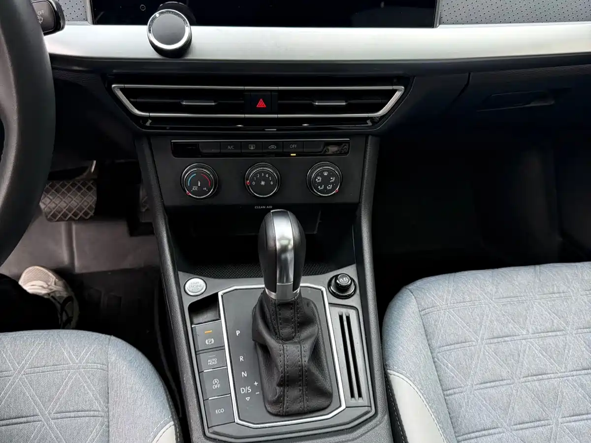 Volkswagen Lavida 2023 280TSI DSG Comfort Edition фото 11
