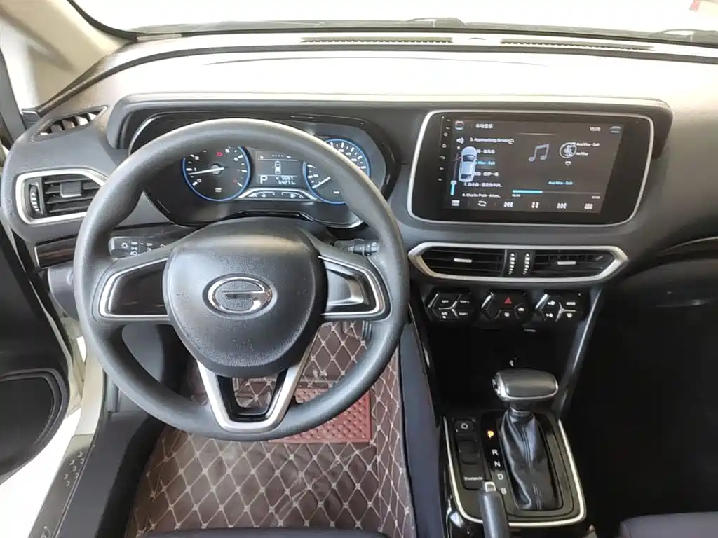 GAC Trumpchi Trumpchi GS4 2018 200T G-DCT 2WD Comfort Edition фото 10