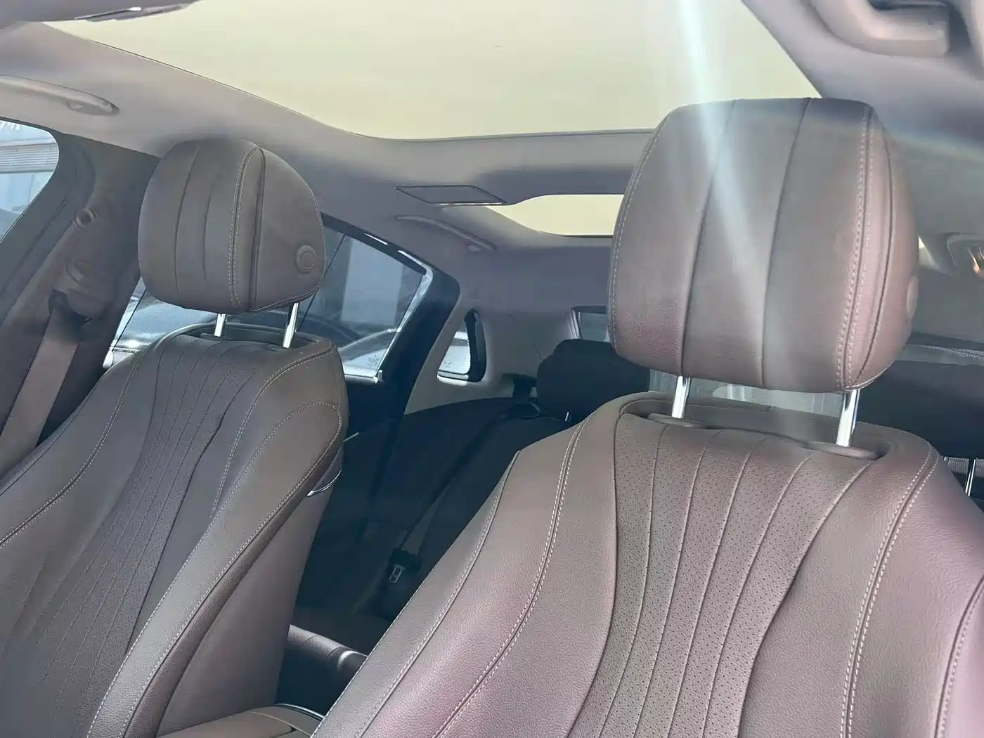 Mercedes-Benz E-Class 2022 E 300 L Luxury фото 20