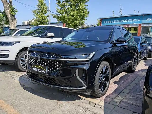 Lincoln Nautilus 2025 2.0T AWD Premium Hybrid