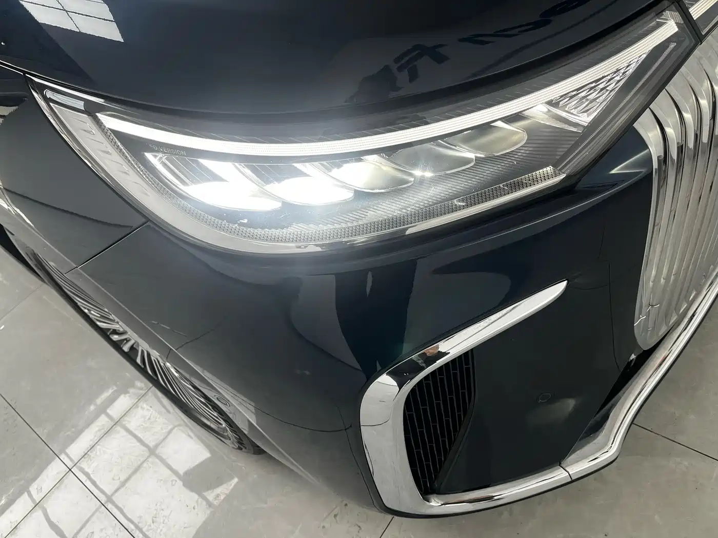 Voyah Auto Voyah Dreamer 2025 PHEV AWD Flagship Kunpeng Edition фото 12