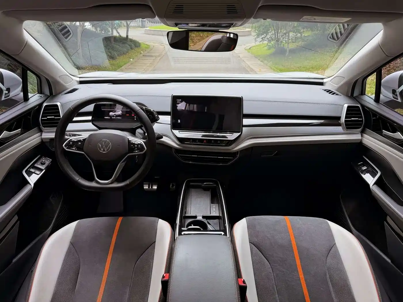 Volkswagen ID.6 CROZZ 2021 Long Range PRO Version фото 8