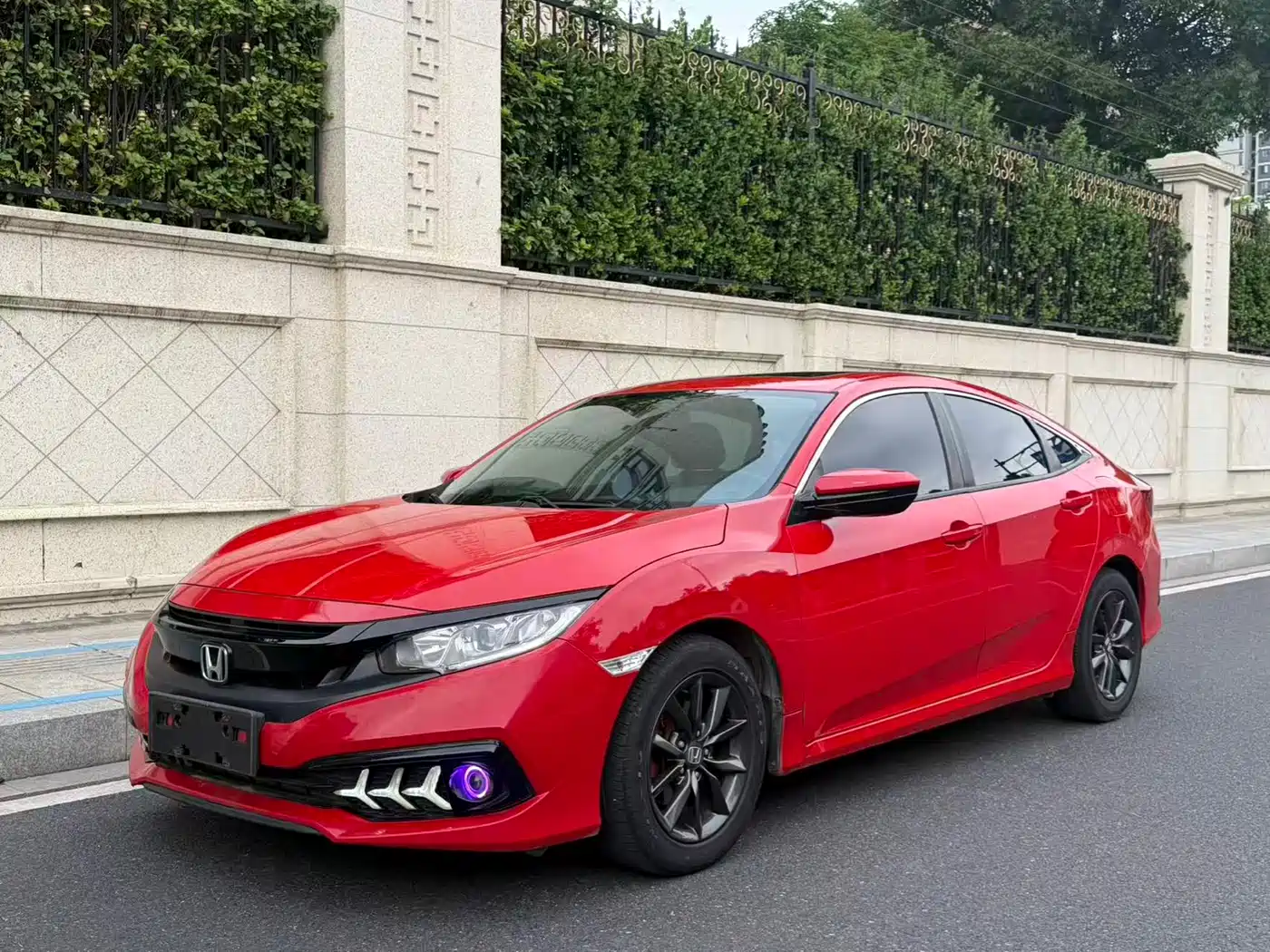 Фото 1 - Honda Civic