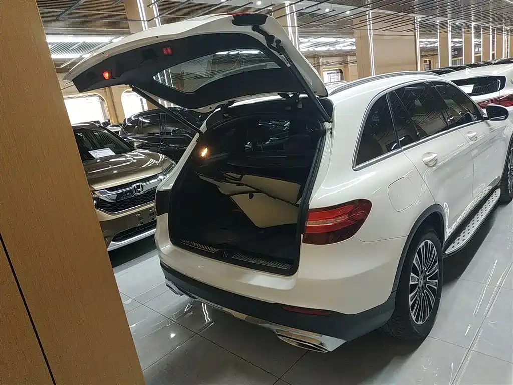 Mercedes-Benz GLC 2018 GLC 200 4MATIC фото 9