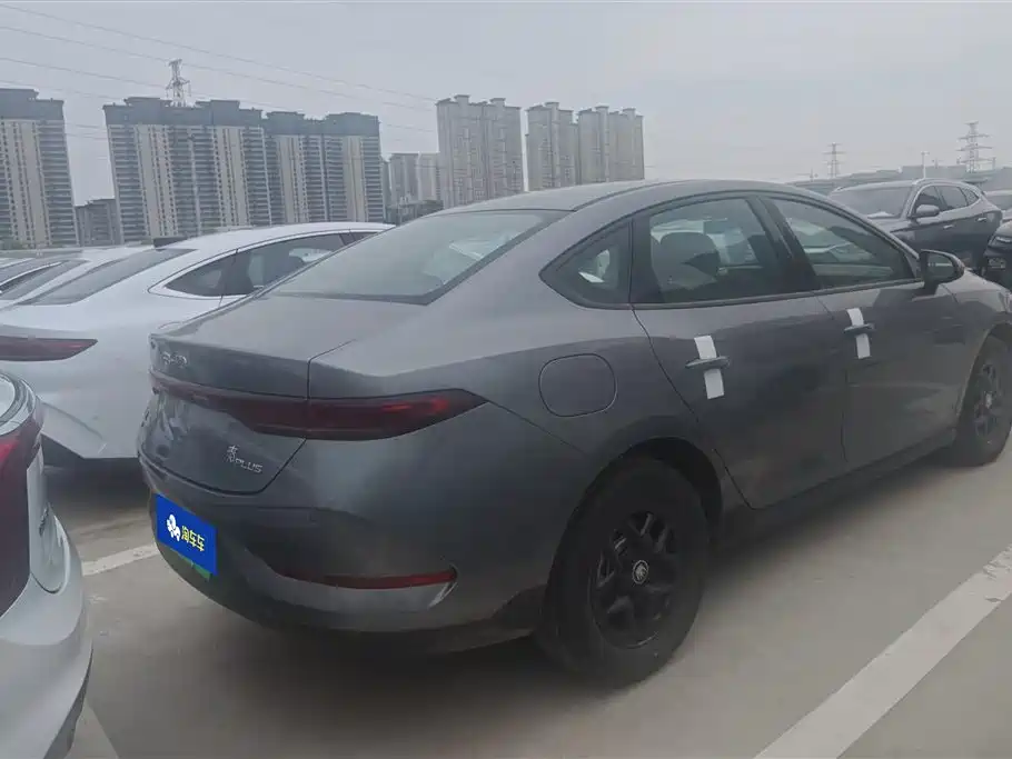 BYD Qin PLUS 2025 DM-i Smart Drive 55KM Leader фото 3