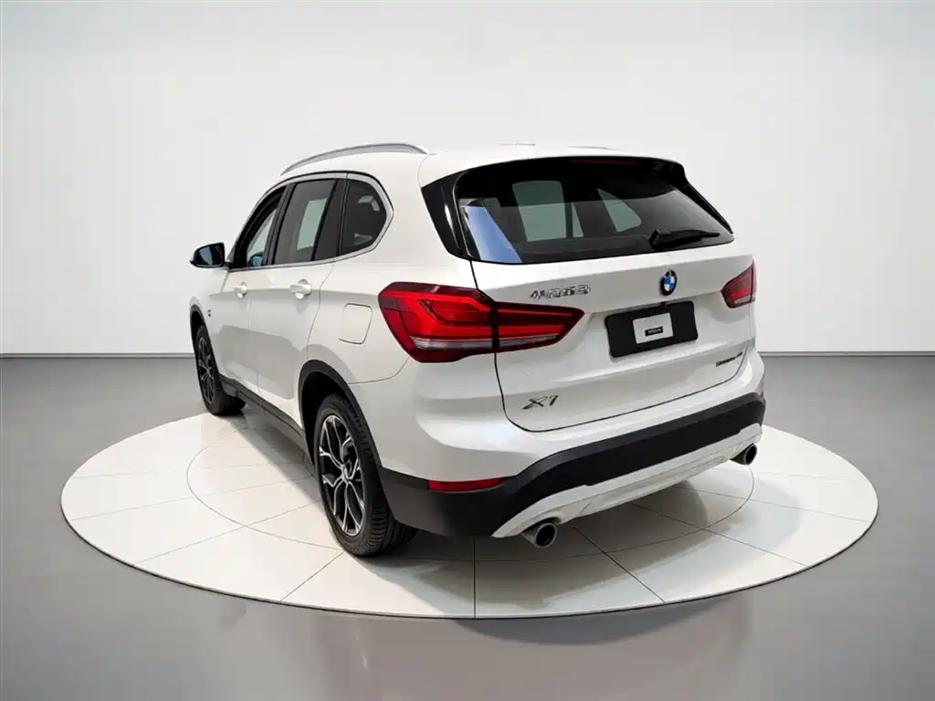 BMW X1 2021 Facelift sDrive25Li Leading фото 9