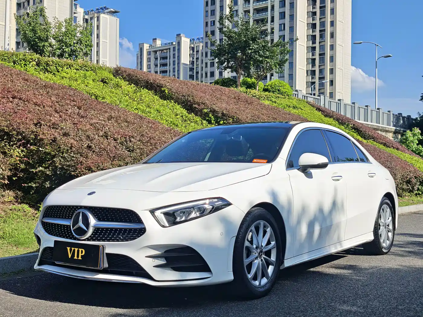 Фото 1 - Mercedes-Benz A-Class