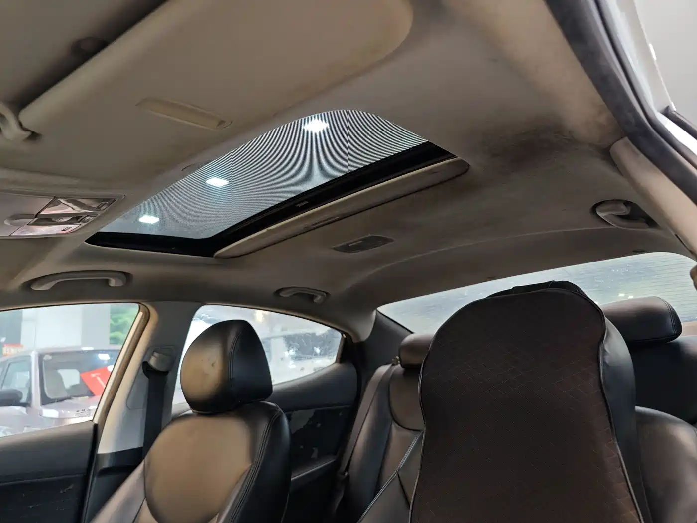 Hyundai Langdong 2016 1.6L Automatic Premium Edition фото 12