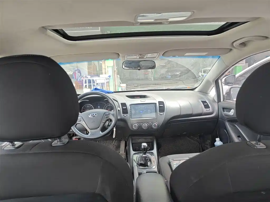 Kia K3 2016 1.6L Manual GLS фото 18