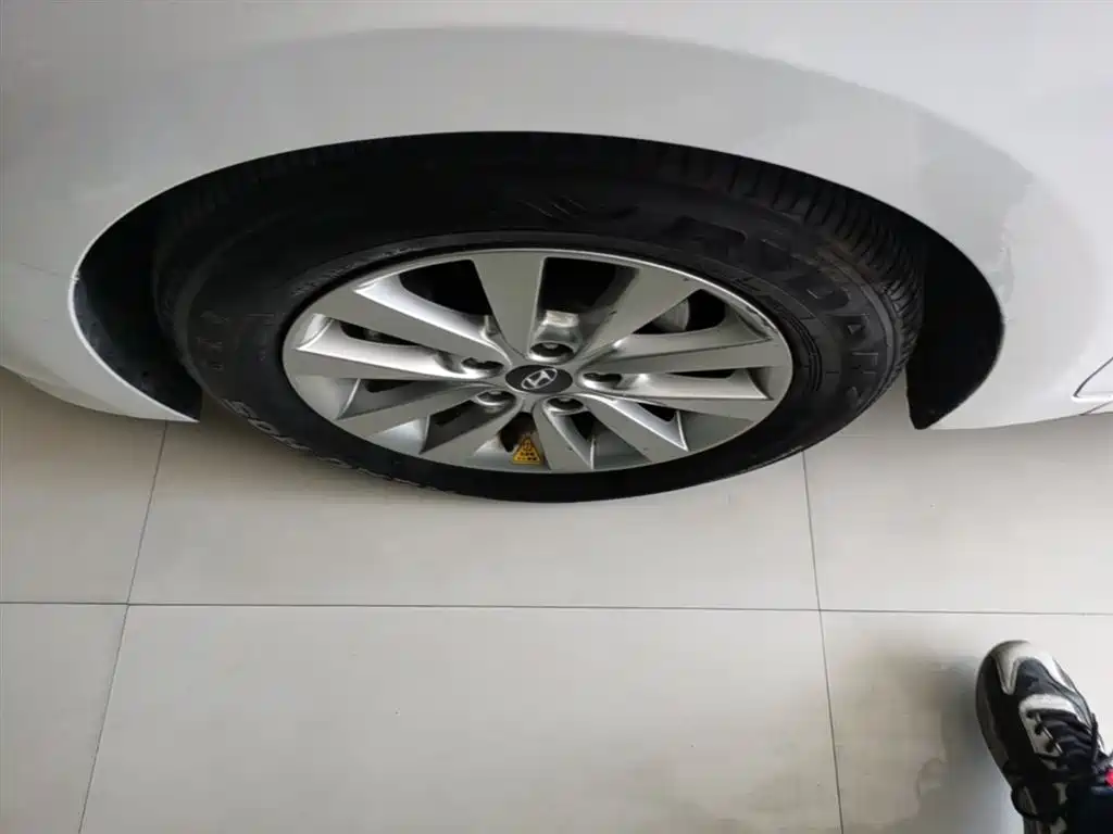 Hyundai Mistra 2014 1.8L Auto Smart GLS фото 23