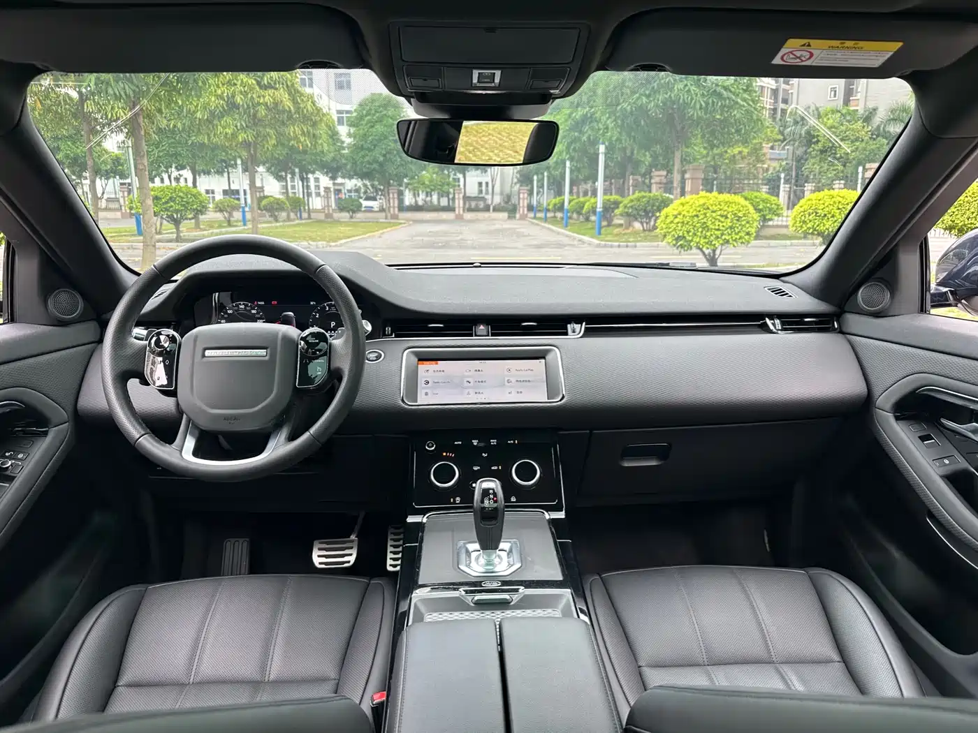 Land Rover Range Rover Evoque 2020 249PS R-DYNAMIC S Sport Edition фото 11