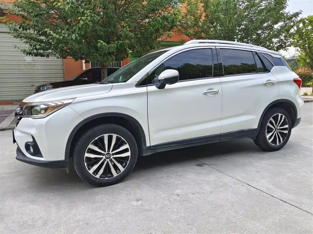 GAC Trumpchi Trumpchi GS4 2017 235T Automatic 2WD Luxury Smart Connected Edition фото 12
