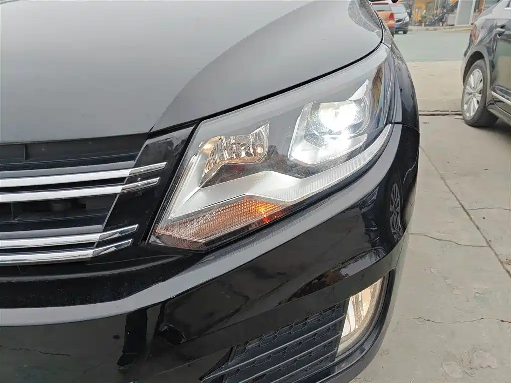 Volkswagen Tiguan 2016 280TSI Automatic 2WD Silk Road Fashion Edition фото 17