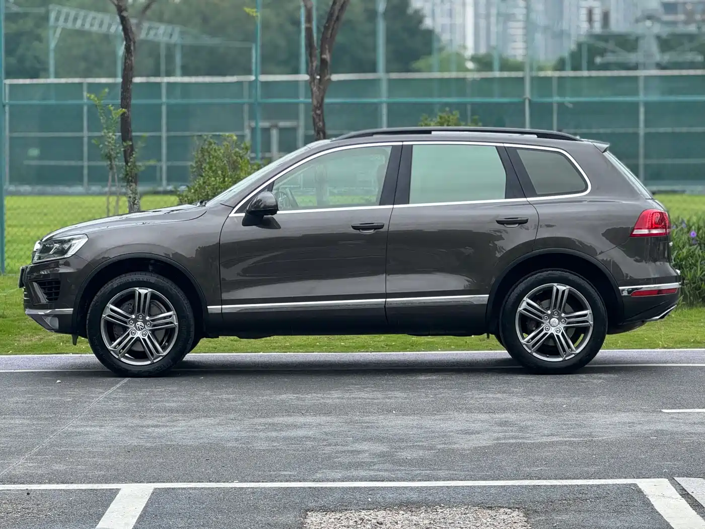 Volkswagen Touareg 2017 3.0TSI Explorer Edition фото 3