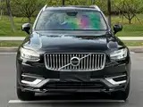 Photo 2 - Volvo XC90