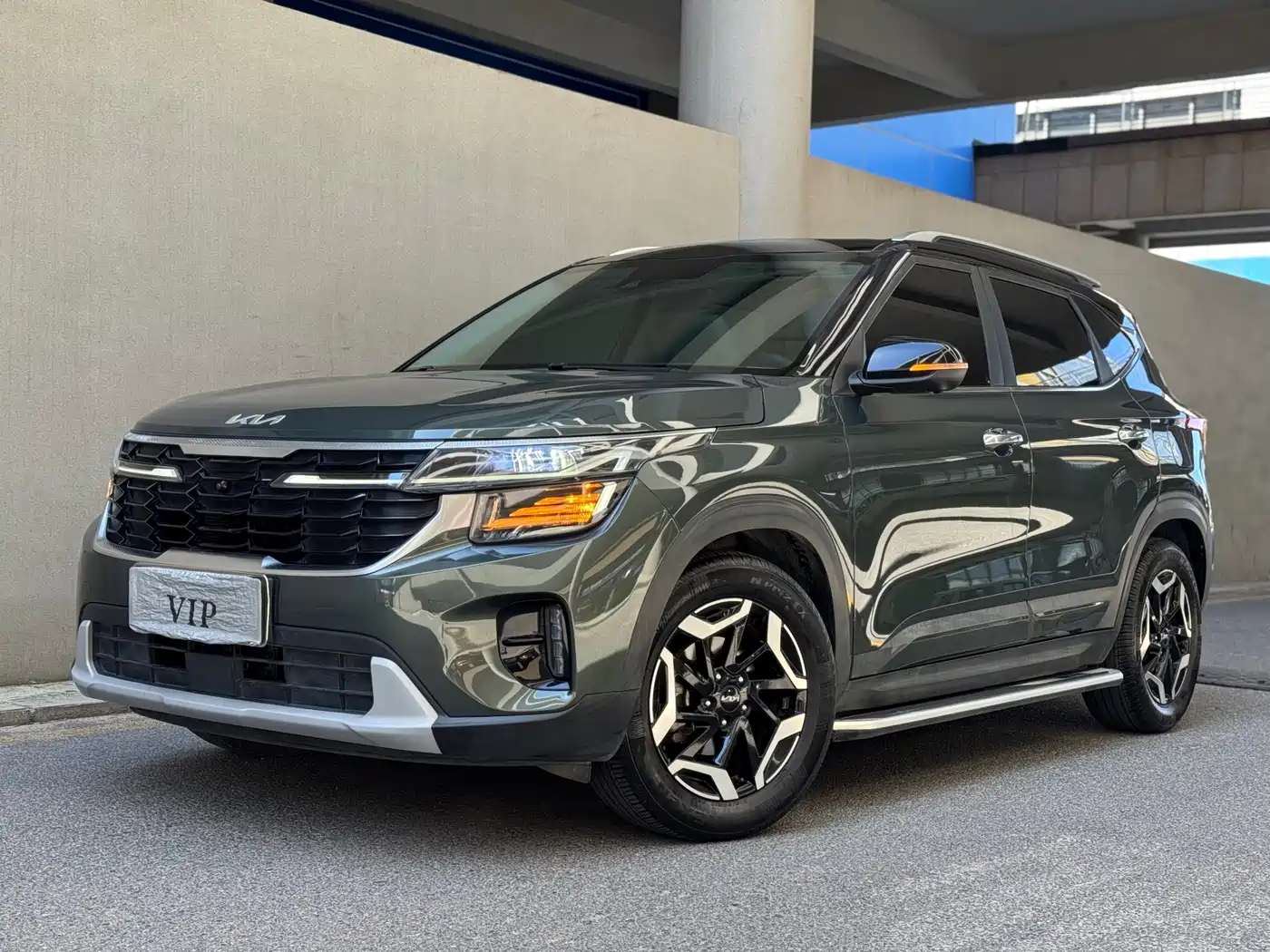 Kia Seltos 2023 1.5L CVT Premium Edition