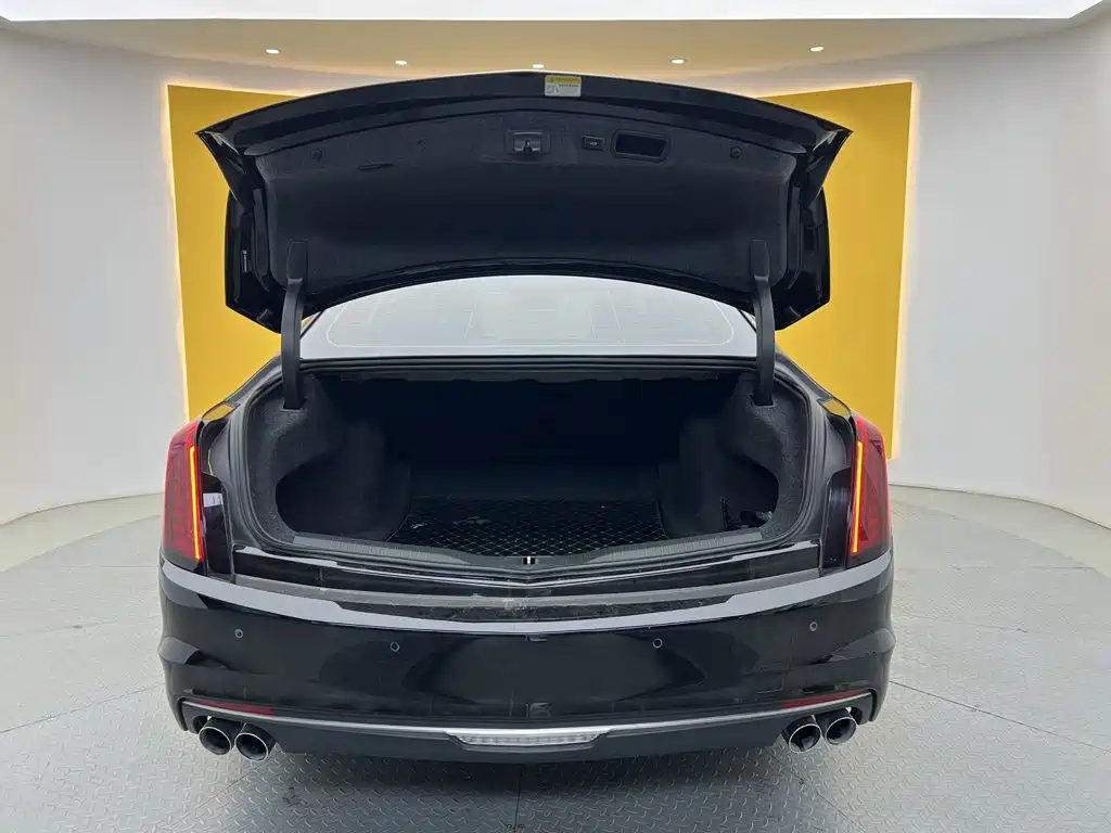 Cadillac CT6 2023 2022 28T Luxury