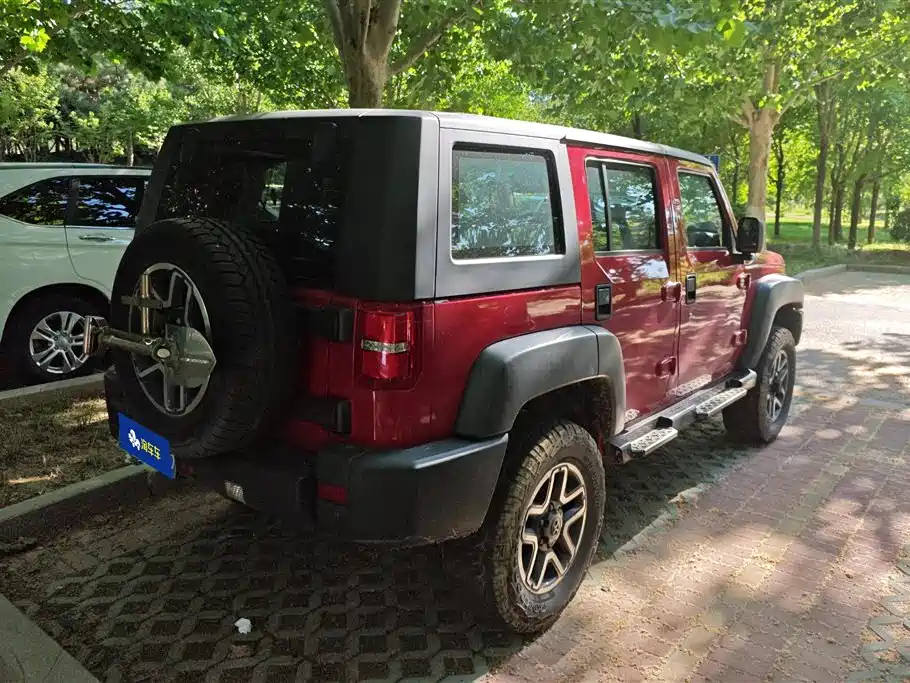BAIC ORV Beijing Offroad BJ40 2016 Model 40L 2.3T Automatic 4WD Exclusive фото 3