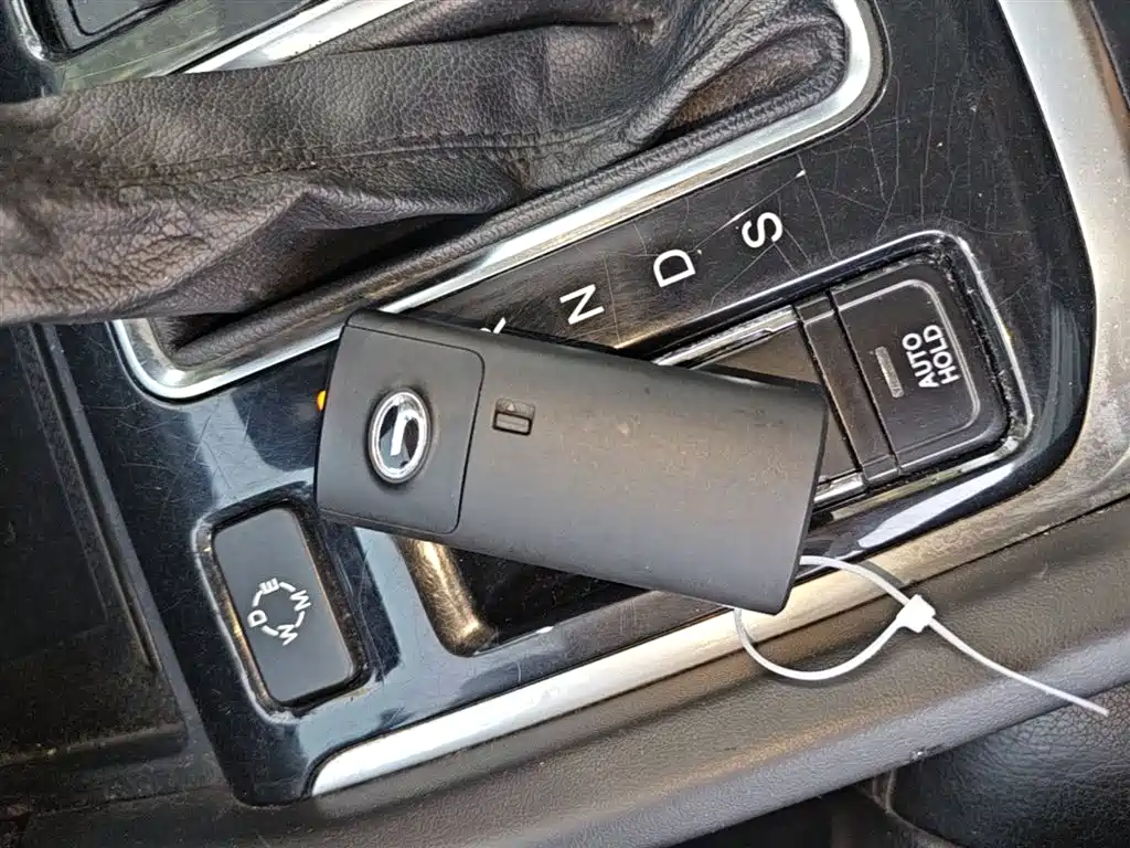 GAC Trumpchi Trumpchi GS8 2017 320T 2WD Luxury Smart Connect (7-seater) фото 9