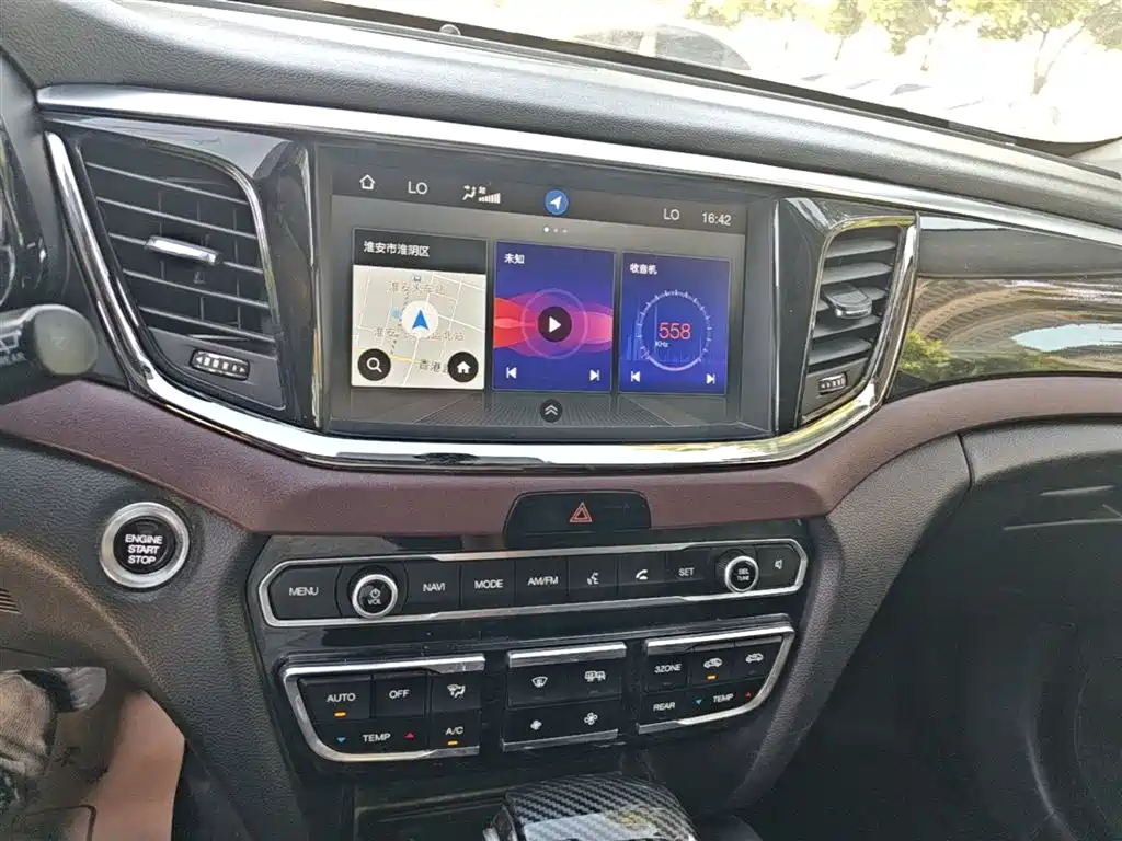 GAC Trumpchi Trumpchi GS8 2017 320T 2WD Luxury Smart Connect (7-seater) фото 13