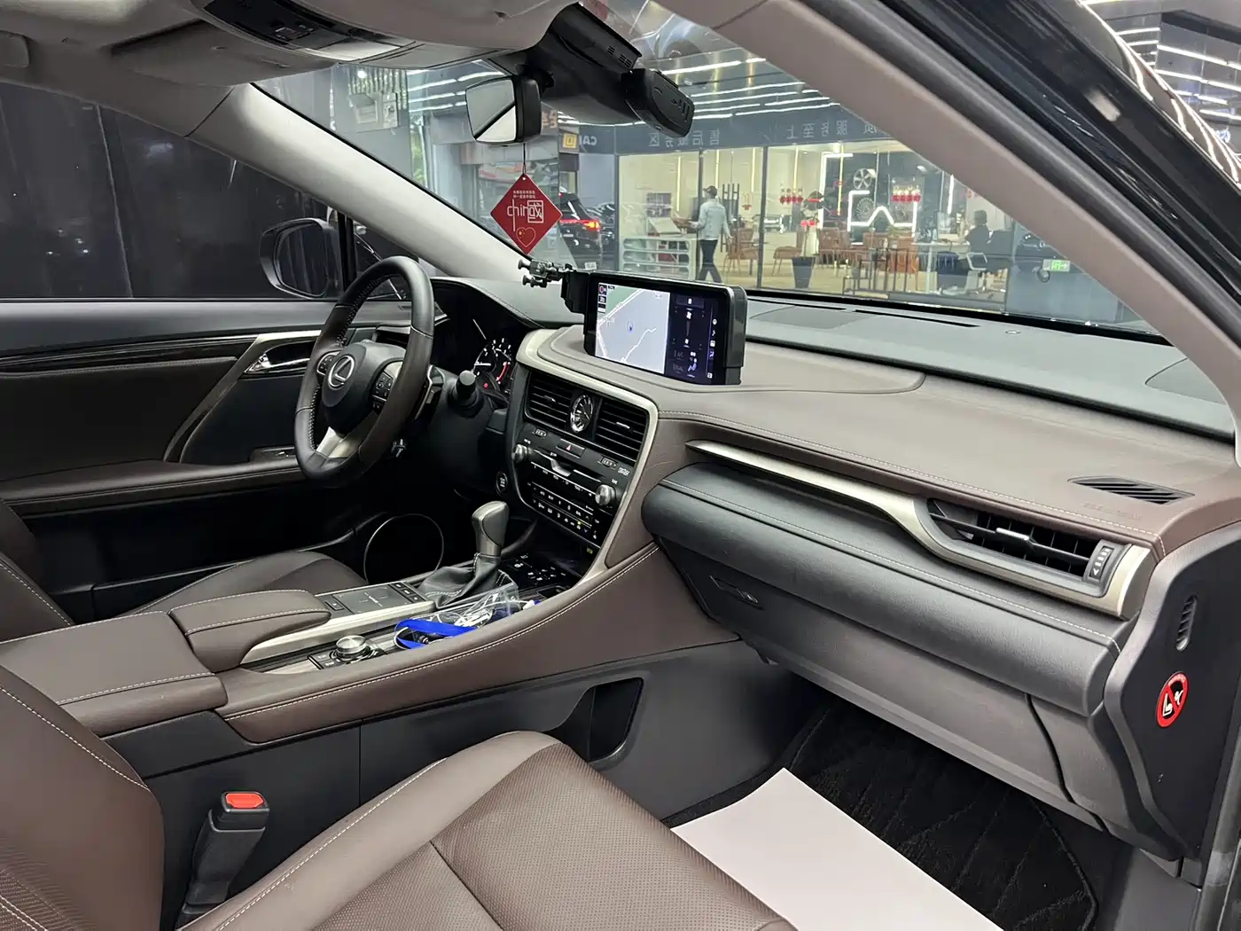 Lexus RX 2021 300 AWD Special Edition фото 5