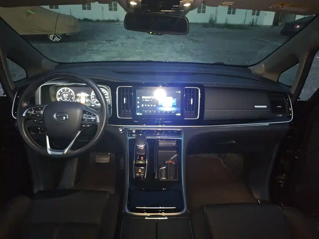 GAC Trumpchi Trumpchi M8 2021 Leading Show Series 390T Ultimate Edition фото 4